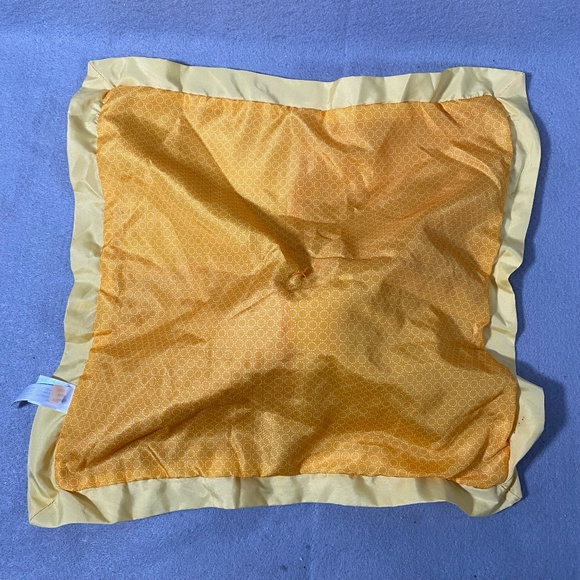 Disney Baby Mickey Mouse Stuffed Animal Red Kids Lovey Security Blanket - Picture 4 of 7